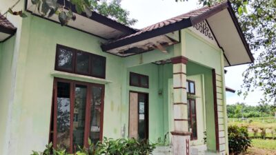 Baru Diresmikan, Petugas Damkar Langkahan Harus Tinggal di Gedung Pukeswan Terbengkalai