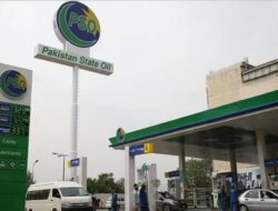 Harga BBM Melonjak, Pakistan Gratiskan Transportasi Publik