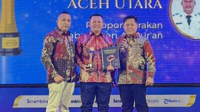 Bupati Aceh Utara Terima Serambi Award 2026